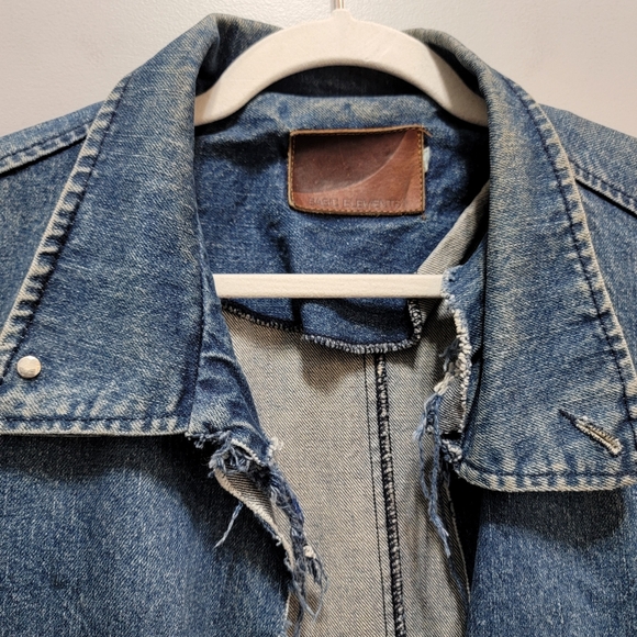 Upcycled Vintage Gypsy Boho Denim Jacket Kimono Crochet Fringe - Picture 4 of 15